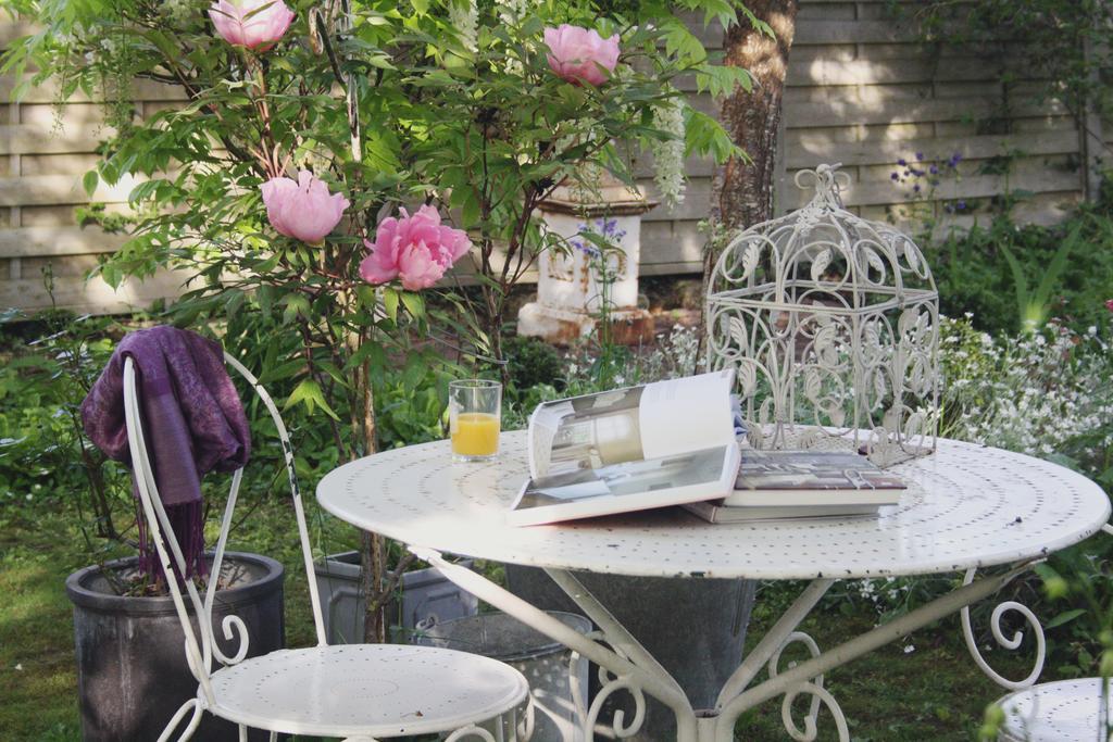 Le Bonheur A La Campagne Bed & Breakfast Lesmont Eksteriør bilde