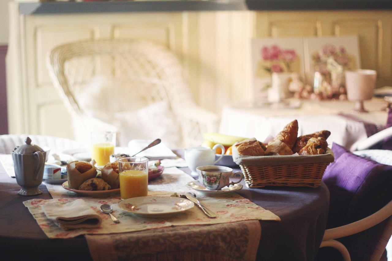 Le Bonheur A La Campagne Bed & Breakfast Lesmont Eksteriør bilde