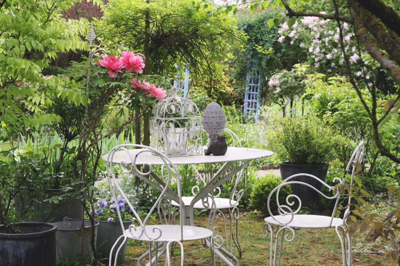 Le Bonheur A La Campagne Bed & Breakfast Lesmont Eksteriør bilde